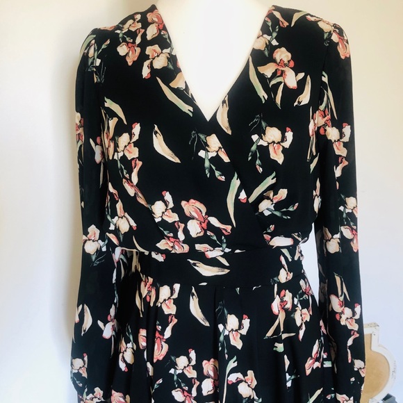 Floral Mini Dress - Picture 4 of 4